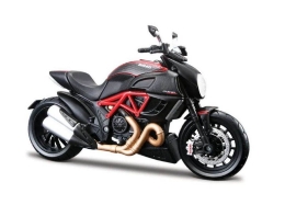Model motorja Maisto KIT za sestavljanje - Ducati Diavel Carbon (1:12)